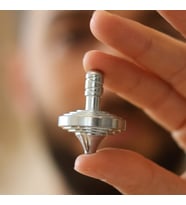 Stres giderici metal Topaç, odaklanma için el oyuncağı, Siyah, Gümüş, Bakır, Altın renk spinner