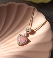 Taşlı Gold Kalp Çelik Kolye (Pembe)