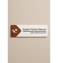Lucena Kapalı Yüzme Havuzu Ofis Oda Kapı İsimliği Yönlendirme Tabelası Levhası Kişiselleştirilebilir