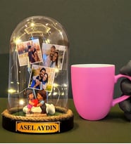 Kişiye Özel Tasarım Led Işıklı Fanus ve Pembe Kupa Bardak Hediye Seti (Model 10)