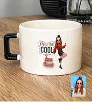 Kişiye Özel Karikatürlü Mama Cool Anneye Hediye Lüks Fincan Anneler Günü Hediyesi