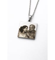 Kişiye Özel Fotoğraflı Kare Kolye