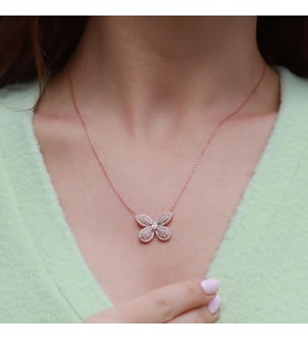 Kelebek Model Beyaz Zirkon Taşlı Rose Gold Kaplama Gümüş Kolye
