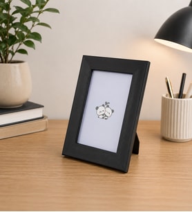 Siyah Modern Çizgili Fotoğraf Çerçevesi – Minimal Dekoratif Çerçeve 10x15
