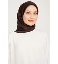 Sura İpek Eşarp (Nostalji Sura) (S) 9054D (Kahverengi)