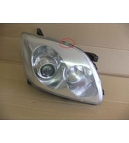 TOYOTA AVENSIS SOL FAR ZENONLU 2006-2009 81170-05212-İTH
