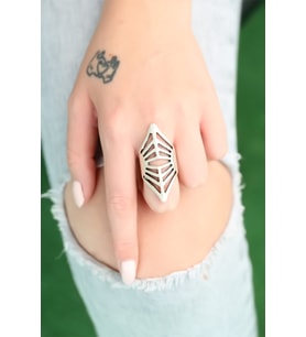 Metal Eskitme Gümüş Renk Otantik Ayarlamalı Bayan Yüzük