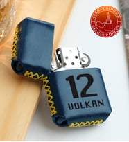 Vagave Kişiye Özel Benzinli Çakmak Hakiki Deri Kılıflı Sarı Lacivert Taraftar El Yapımı Zippo Tarzı Çakmak Deri Kaplama Benzinli Çakmak Yıl Dönümü Doğum Günü Öğretmenler Günü Sevgililer Günü Hediyesi Çakmak Fenerbahçe Ankaragücü renklerinde