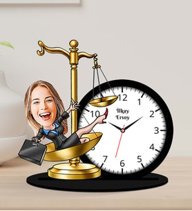 Kişiye Özel Karikatürlü Avukat Temalı Ahşap Biblo Masa Saati