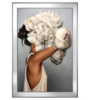 Kadın Motifli Kanvas Tablo 50 x 70 cm Aynalı Silver Çerçeve