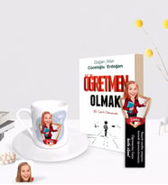 BK Gift Kişiye Özel Kadın Öğretmen Karikatürlü Türk Kahvesi Fincanı Ahşap Kitap Ayracı ve Öğretmen Olmak Kitabı Hediye Seti-3