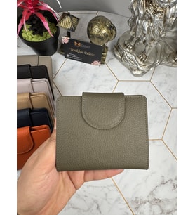 Bozuk Para Bölmeli Çıtçıtlı Şık Hakiki Deri Yeşil Kadın Cüzdan 38718 (Çok Renkli)