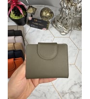 Bozuk Para Bölmeli Çıtçıtlı Şık Hakiki Deri Yeşil Kadın Cüzdan 38718 (Çok Renkli)