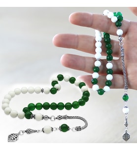 925 Ayar Gümüş Püsküllü Küre Kesim Yeşil Beyaz Jade Doğaltaş Taraftar Tesbih