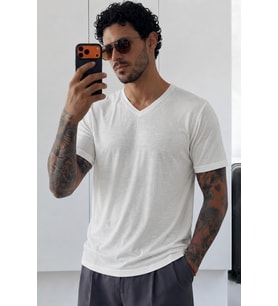 Erkek Flamlı Pamuklu V Yaka Basic Slim Fit Tişört Yazlık Günlük Şık Tişört