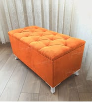 Lüks Sandıklı Kapitoneli Ayakucu Puf Bench 120 cm Beyaz Ayak (Turuncu)