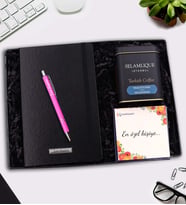 Kişiye Özel Siyah Defter & Gümüş Renk Detaylı Tükenmez Kalem & Selamlıque Türk Kahvesi Hediye Seti (Model 7)