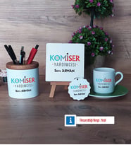 Komiser Yardımcısı Hediye Seti Dekoratif Taş, Kalemlik, Ahşap Altlıklı Türk Kahvesi Fincanı, Ahşap Anahtarlık Hediye (Model 9)