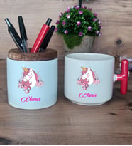 Unicorn Hediye Sepeti Kupa Bardak T Kulplu, Kalemlik Hediyeleri Kız Çocuğuna Arkadaşa Sevgiliye Doğum Günü Hediyesi (Model 1)