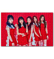 Cakapuzzle Black Pink Kore Pop Hizmetçi Üniformalı  Puzzle Yapboz MDF (Ahşap) (500 Parça)