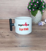 Fizyoterapist Hediye Sepeti Kupa Bardak T Kulplu, Kalemlik ve Ahşap Telefon Standı Tıp Bayramı Hediyesi (Model 6)