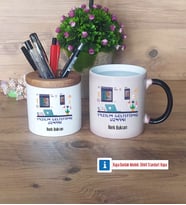Yazılım Geliştirme Uzmanı Kalemlik, Kupa Bardak T Kişiye Özel Hediye (Model 3)