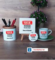 Hukuk Okuduğumu Söylemiş Miydim Hediye Seti Dekoratif Taş, Kalemlik, Ahşap Altlıklı Türk Kahvesi Fincanı, Ahşap Anahtarlık Hediye (Model 9)