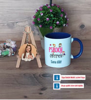 Psikoloji Öğretmeni Kupa Bardak Beyaz ve Fotoğraflı Ahşap Anahtarlık Hediye (Model 3)