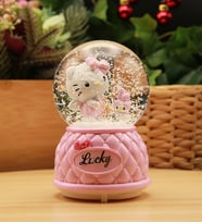 Hello Kity Işıklı ve Müzikli Kar Küresi Büyük Boy (Model 2)