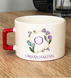 Kişiye Özel Çiçekli O Harfli Hediye Lüks Fincan İsim Soyisim Yazılı (Kırmızı)