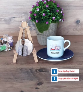 Fen ve Teknoloji Öğretmeni Türk Kahvesi Fincanı Ahşap Altlıklı ve Fotoğraflı Ahşap Anahtarlık Hediye (Model 4)