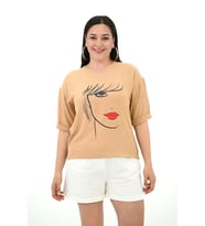 Kadın Büyük Beden Yüz Baskılı T-shirt 1788-25 (Camel)