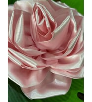 SATEN KABARTMA ÇİÇEK GİYİM DİKİŞ AKSESUARI ABİYE AKSESUARI ÇAP 22 CM (Pembe)