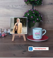 Din Kültürü Öğretmeni Fotoğraflı Dekoratif Taş, Ahşap Altlıklı Türk Kahvesi Fincanı Hediye (Model 3)