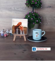 Ütopyalar Güzeldir Fotoğraflı Dekoratif Taş, Ahşap Altlıklı Türk Kahvesi Fincanı Hediye (Model 7)