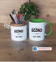 Eczacı Kalemlik, Kupa Bardak T Kişiye Özel Hediye (Model 14)