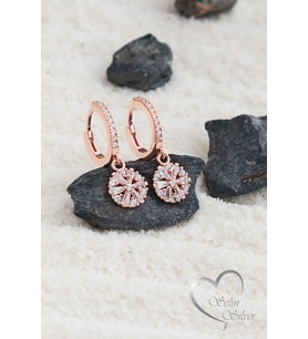 ÇUBUK TAŞLI SALLANTILI KÜPE GOLD-ROSE VE GÜMÜŞ RENK 925 AYAR GÜMÜŞ KÜPE (Rose)