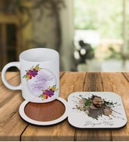 Kişiye Özel Tasarım Kupa Bardak Ve Fotoğraflı Ahşap Bardak Altlığı 99342 (Siyah)