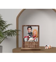 BK Gift Kişiye Özel Sevgililer Karikatürlü Ahşap Standlı Biblo, Sevgililer Günü Hediyesi, Doğum Günü Hediyesi, Yıl Dönümü Hediyesi (Model 8)