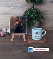 İngilizce Öğretmeni Fotoğraflı Dekoratif Taş, Ahşap Altlıklı Türk Kahvesi Fincanı Hediye Öğretmenler Günü Hediyesi (Model 1)