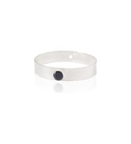 Kadir Jewellery 925 Ayar Gümüş Kaplama El İşçiliği Zirkon Taşlı Kadın Kelepçe Bilezik (Mor)