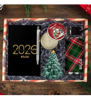 eJOYA Kişiye Özel Hoş Geldin 2026 & Ekose Tasarım Yeni Yıl Hediye Kutusu 112670 (Model 3)