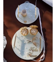 Beloved Gold Beyaz İncili Söz Tepsisi Nişan Tepsisi ve Damat Kahve Fincan Tepsisi (Gri)