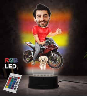 Doğum Günü Hediyesi,Sevgiliye Hediye, Kişiye Özel Fotoğraflı Motorcu Erkek Karikatür 3D Led Lamba (RGB)