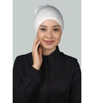 Hazır Pratik Geçmeli Uzun Boru Tesettür Bonesi (Ekru)