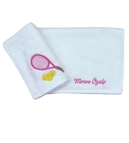 Alice Atelier İsme Özel %100 Pamuk Spor Tenis Raketi ve Topu İşlemeli Tenis Havlusu (Beyaz)