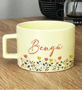 Kişiye Özel Çiçek Desenli Hediye Pastel Fincan Doğum Günü Hediyesi -10- (Sarı)