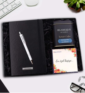 Kişiye Özel Siyah Defter & Gümüş Renk Detaylı Tükenmez Kalem & Selamlıque Türk Kahvesi Hediye Seti (Model 10)