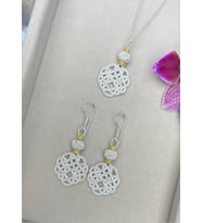 Gümüş Kazaziye Aşk Düğümü Kolye Küpe Set : Gümüş-Altın : Beyaz : Gümüş : Siyah-Gümüş : Siyah-Altın (Gümüş-Altın) (Gümüş - Altın)