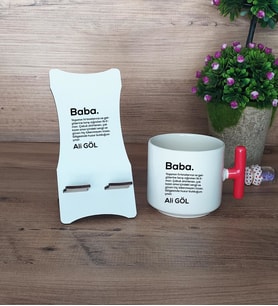 Baba Hediye Sepeti Kupa Bardak T Kulplu ve Ahşap Telefon Standı Babaya Babalar Günü Hediyesi (Model 1)